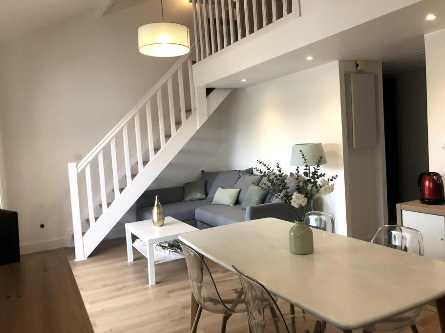 Appartement au coeur des pins, plage à 400 mètres Les Sables-dʼOlonne Esterno foto