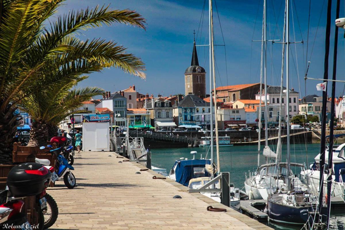 Appartement au coeur des pins, plage à 400 mètres Les Sables-dʼOlonne Esterno foto